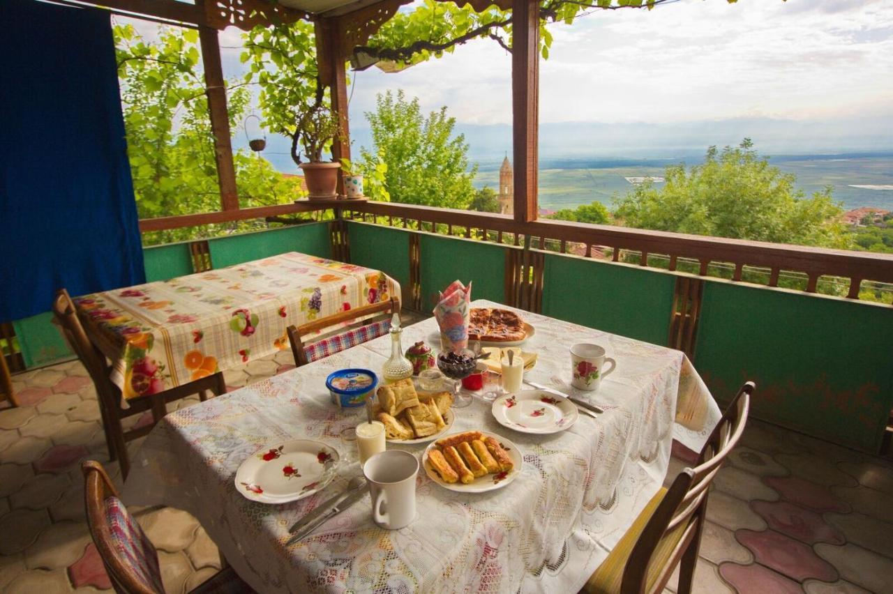 Tsitso & Soso Guesthouse Tsnoristskali Buitenkant foto